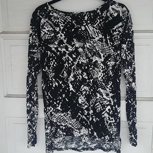 Long sleeve burn out tops!!